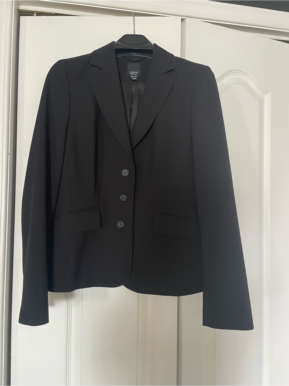 Esprit Black Three-Button Tailored Blazer